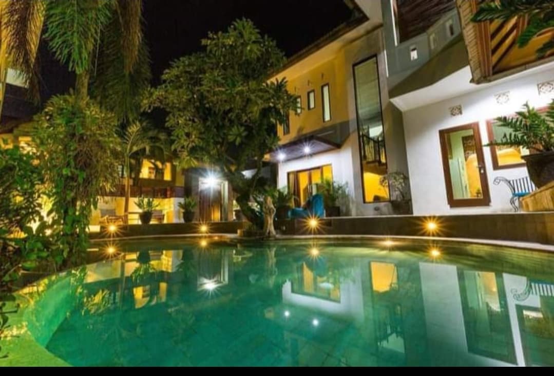 A Vintage Villa (Villa Antik) lokasi Strategis di Kerobokan — foto 1