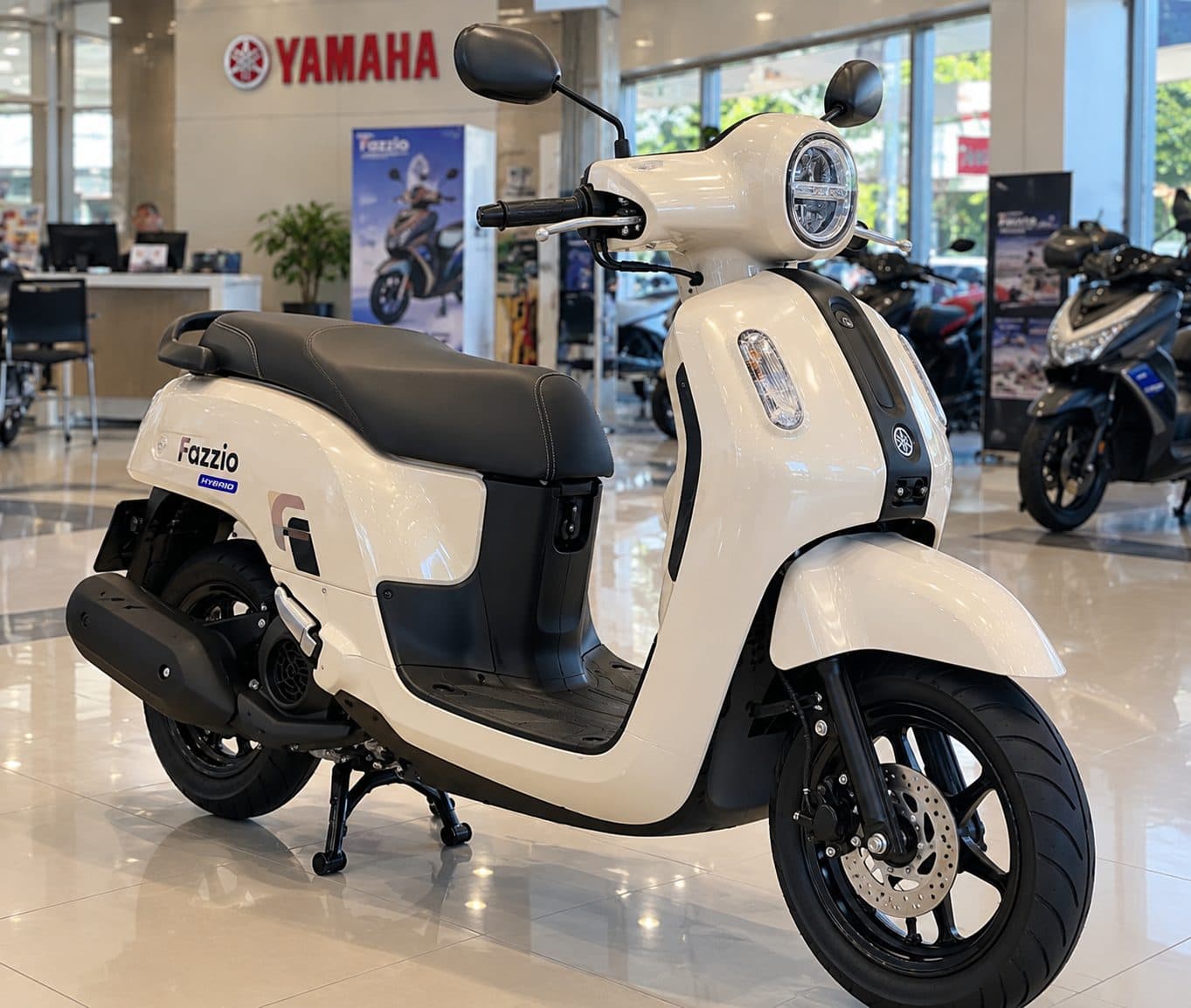 YAMAHA FAZIO HYBRID (1/3)
