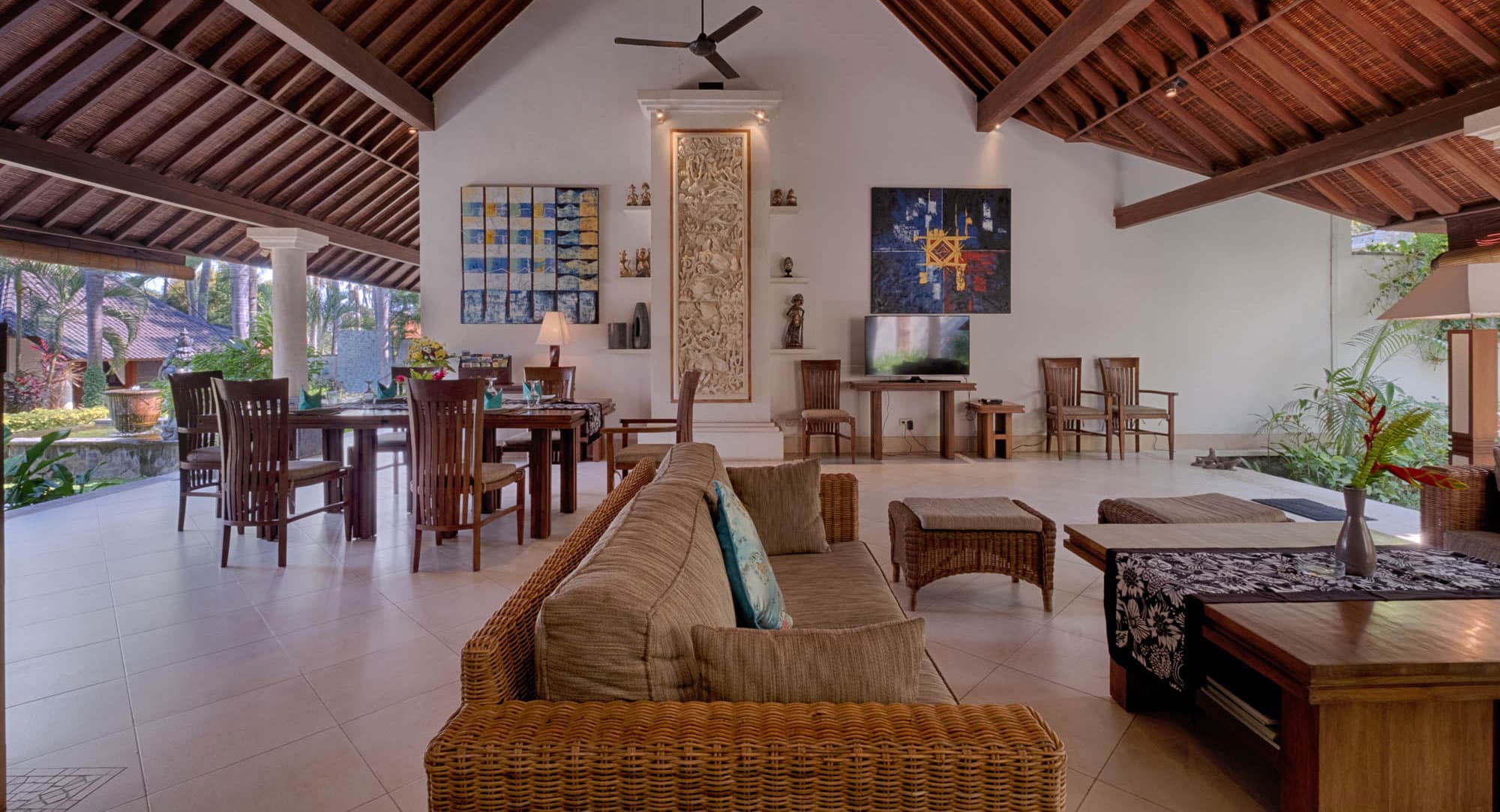 4 bedroom Villa Saba Beach Four – Luxury Beachfront (1/3)
