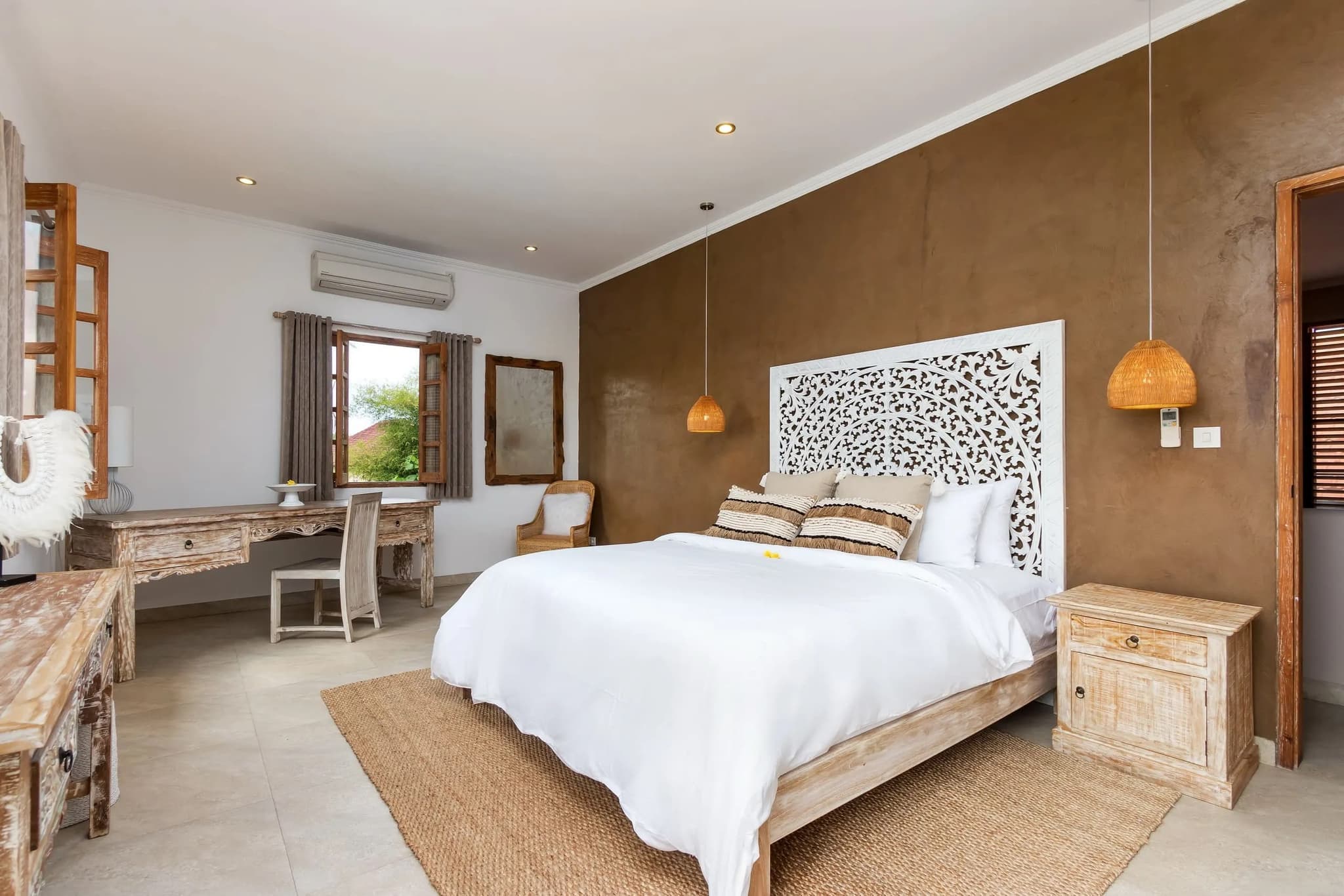 Villa Maya 5 Bedroom Canggu (1/3)