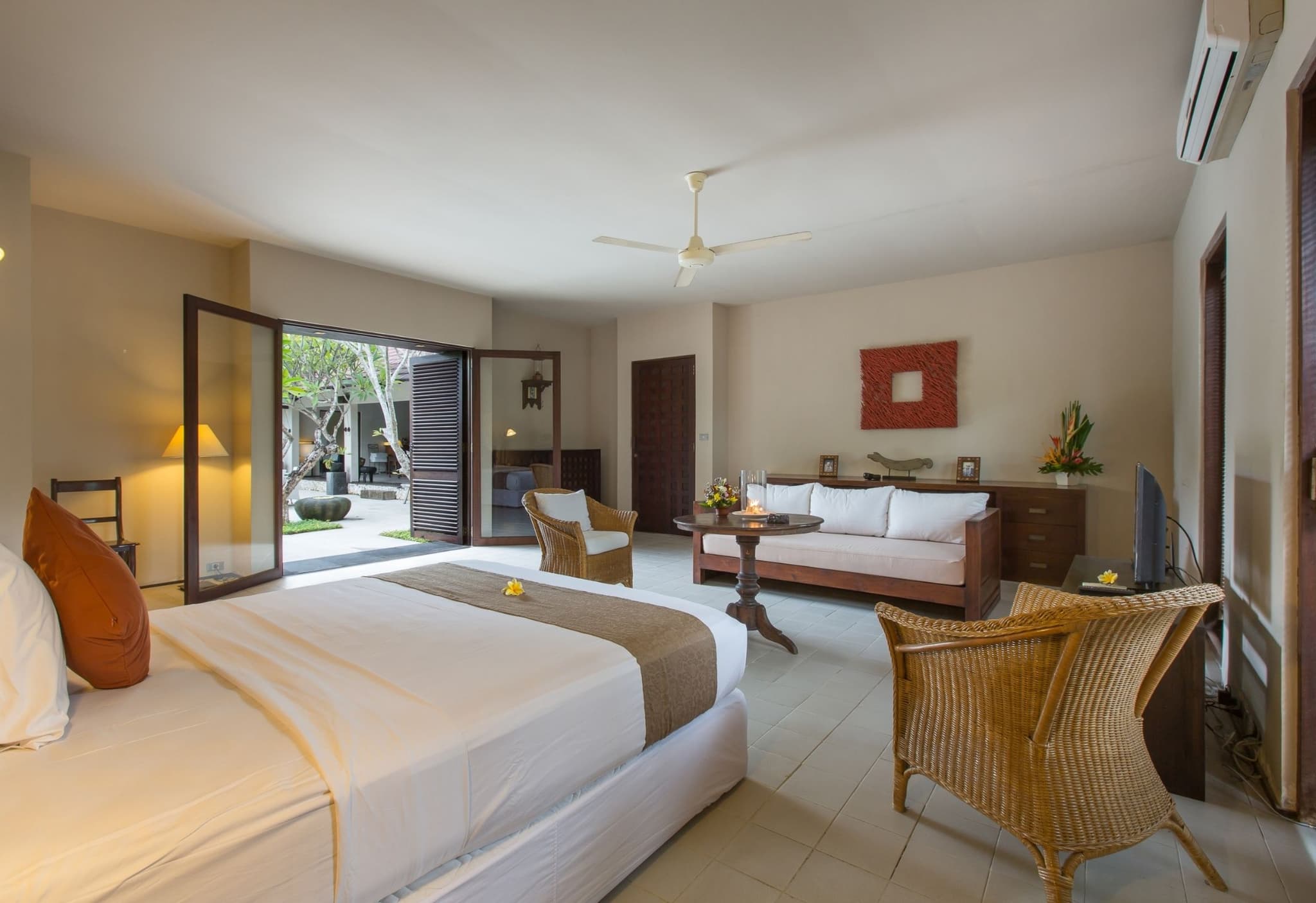 Villa Roku 3Bedroom Seminyak (1/3)