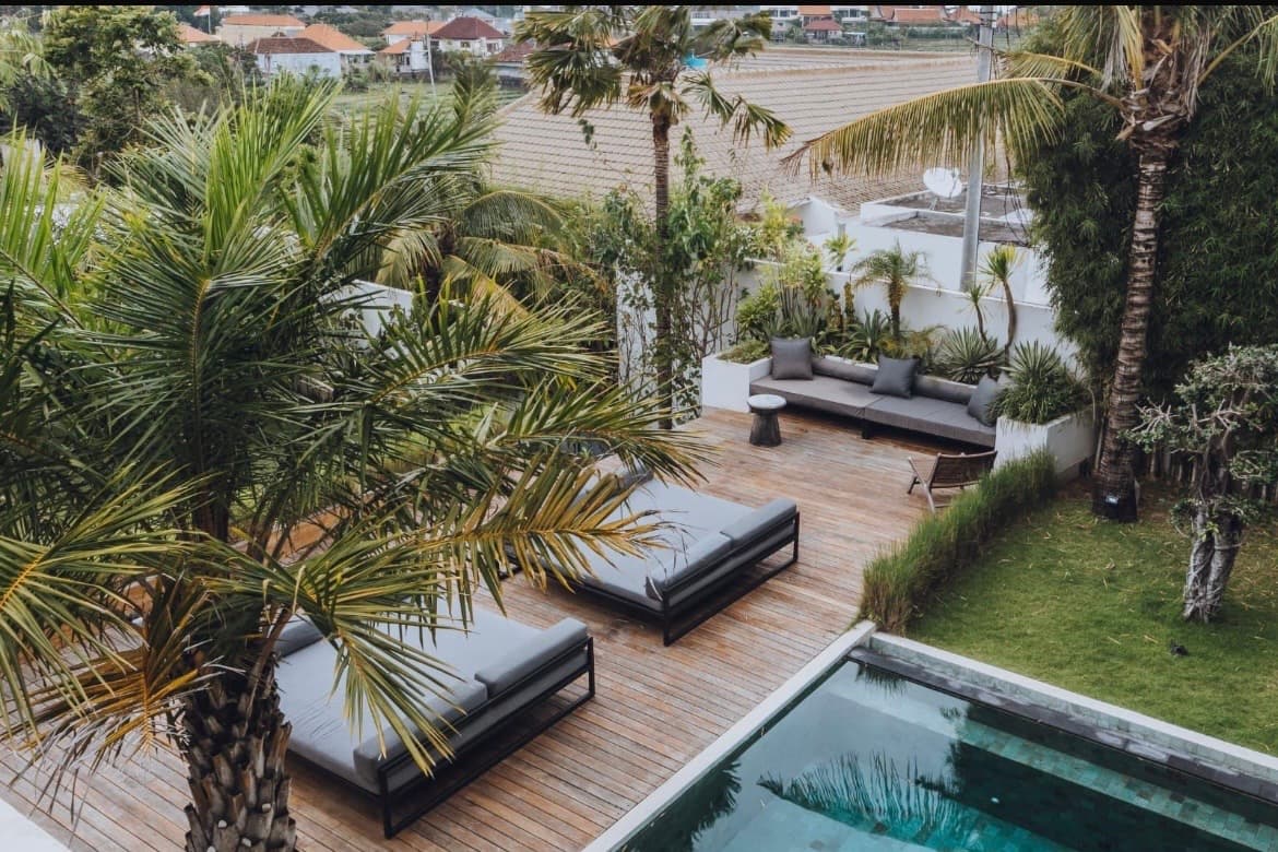 High-End Villa in Berawa — photo 1