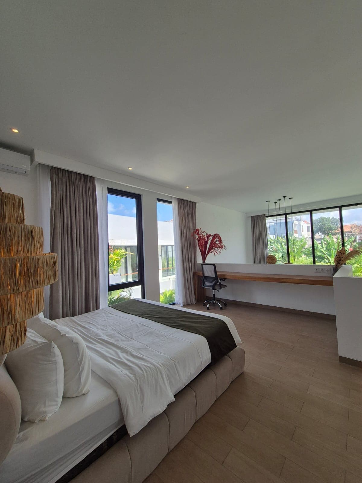 Villa 2 Kamar Tidur di Canggu Dekat Bali MMA (1/3)