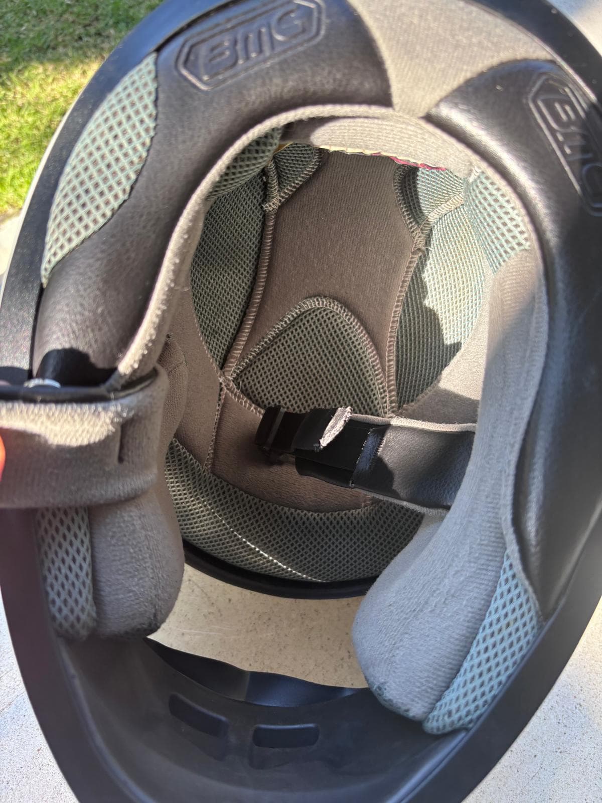 BMC kids helmet (around 10-14 years old) — photo 1