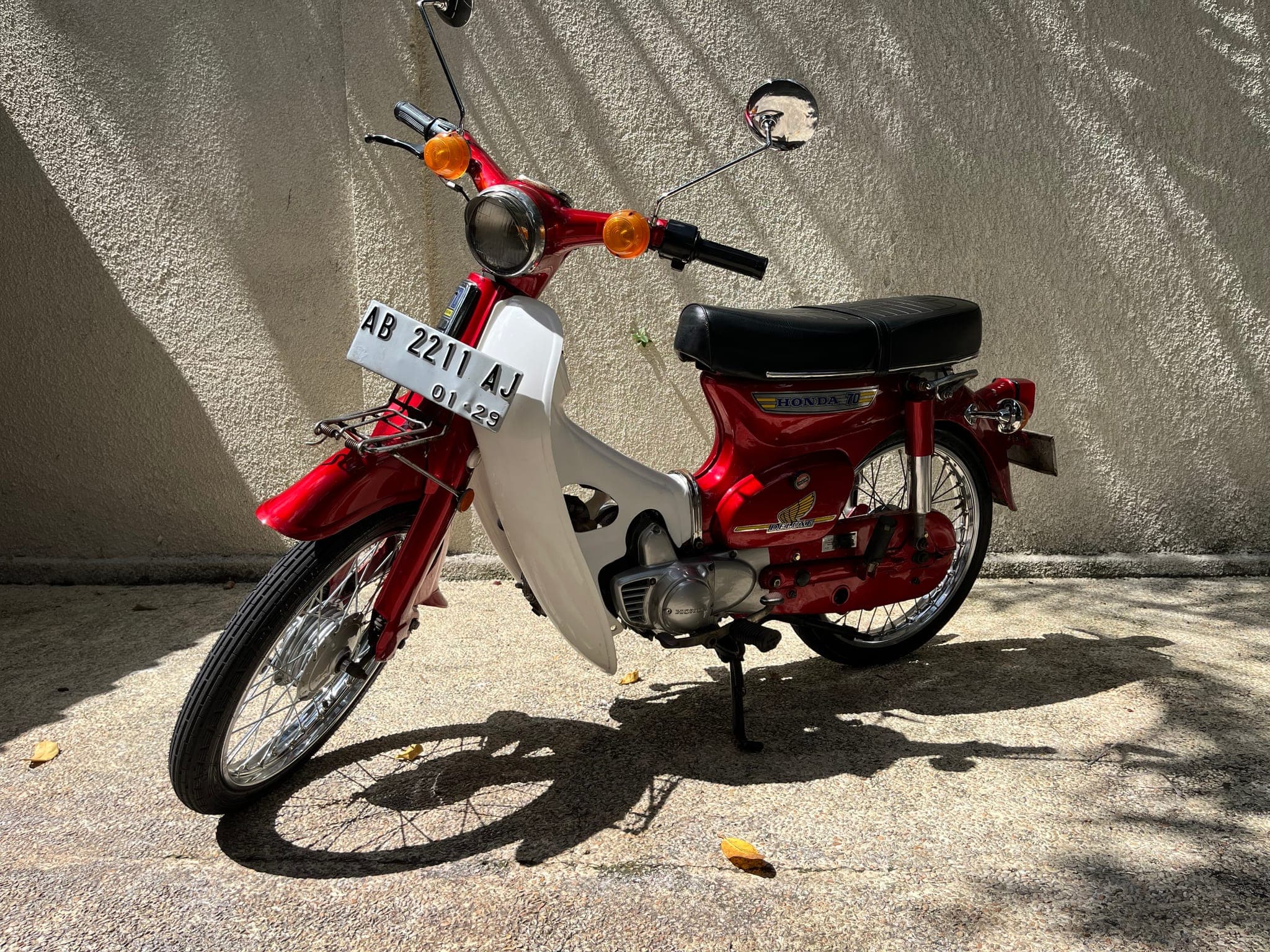 Honda C70 1978 — photo 1