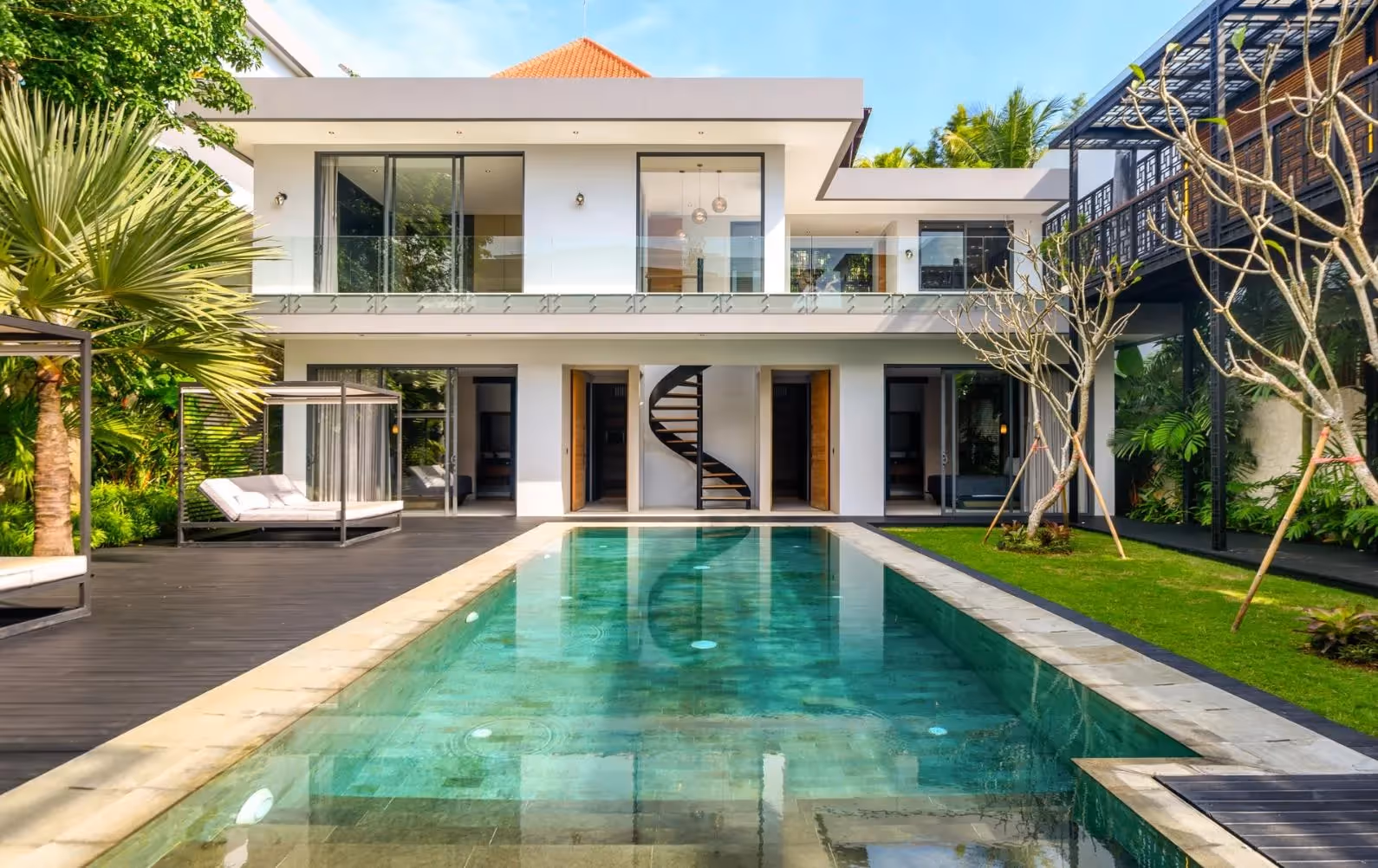 Villa Arcair - Elegant Modern 3-Bedroom Freehold Villa with Private Pool and Ocean View — photo 1