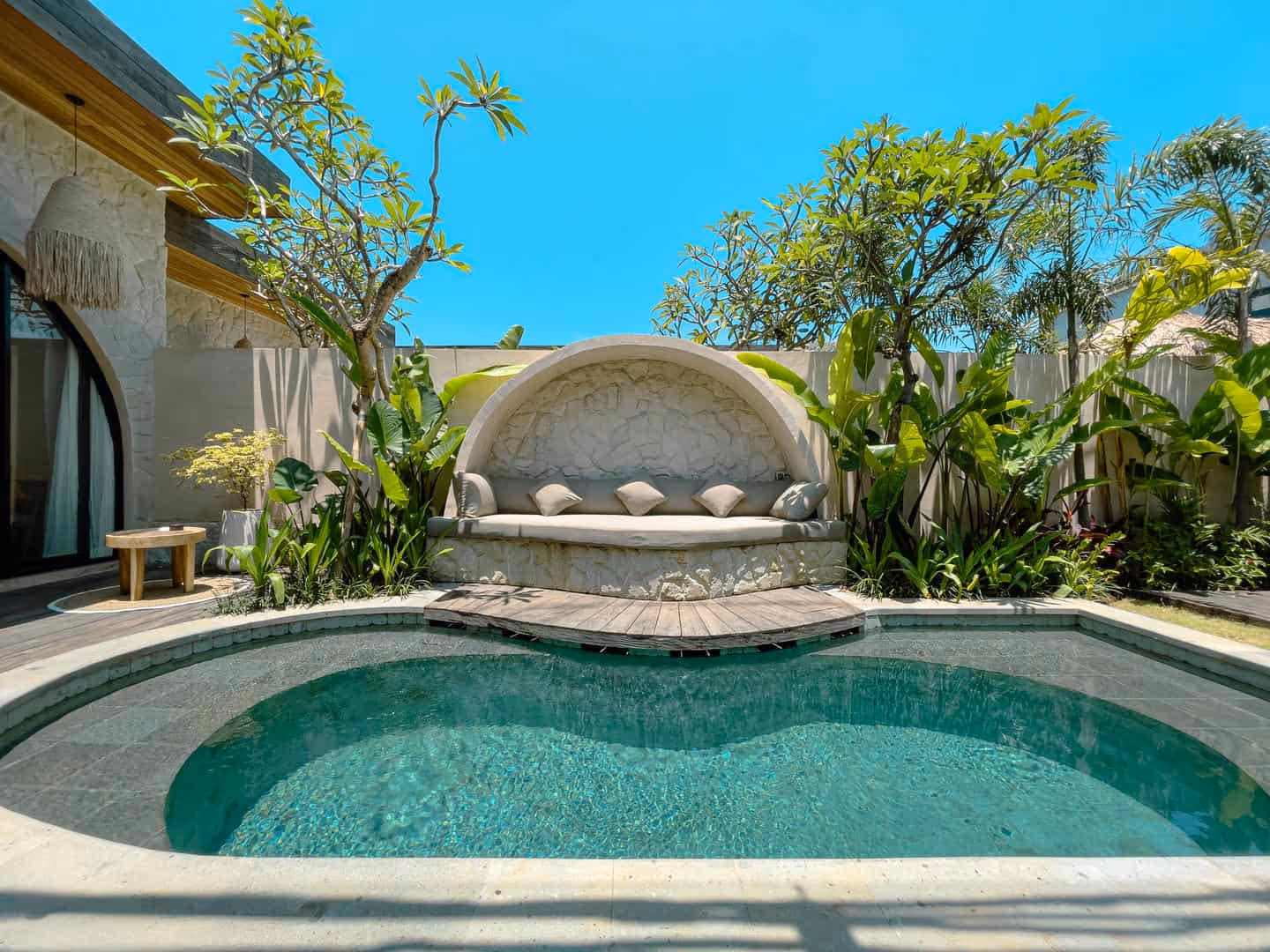 Soma Bingin – 3BR Villa with Sunken Lounge & Ready Now (1/9)