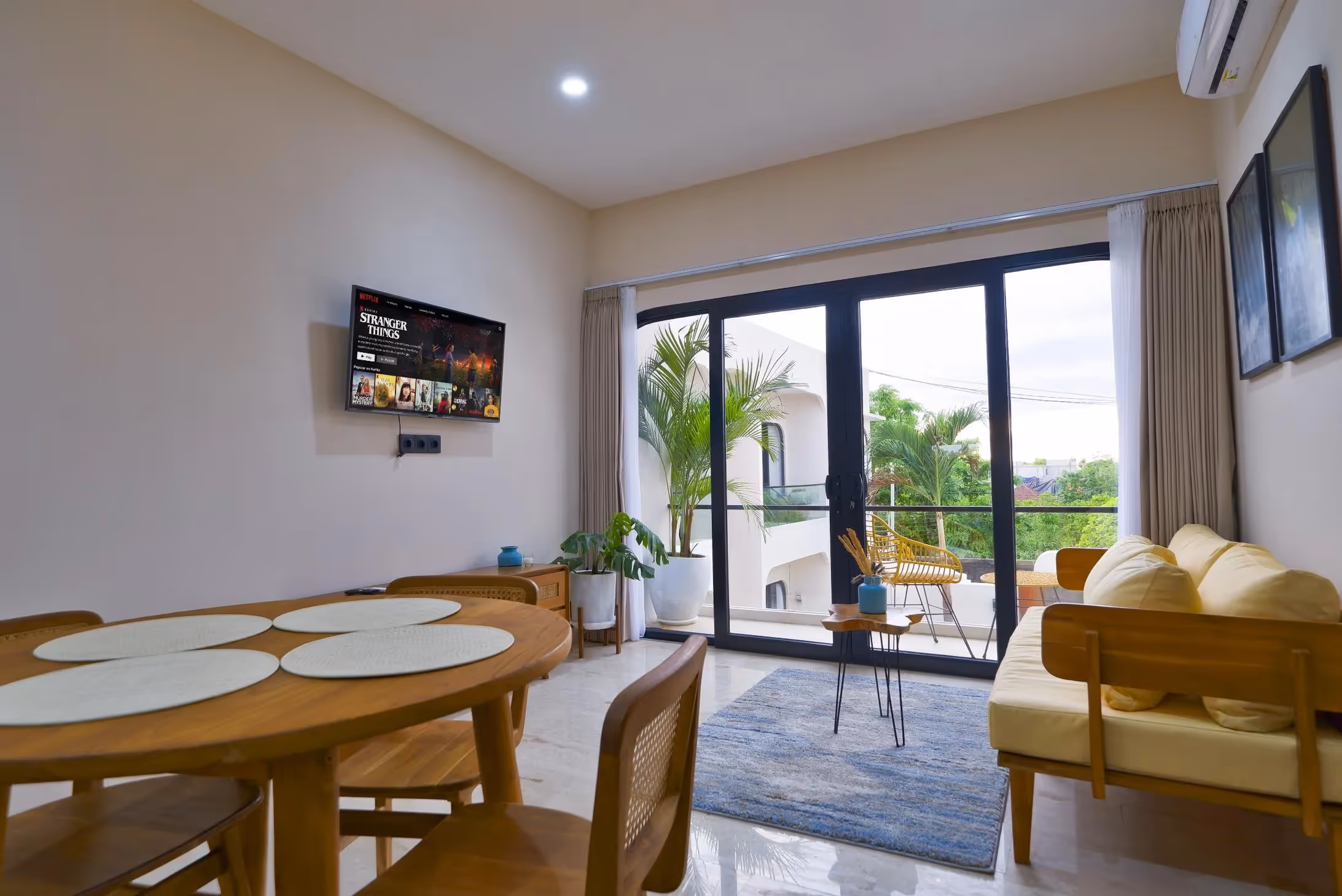 Kavira Balangan – Stylish 1BR Apartment with Bike Parking & Pool (1/6)
