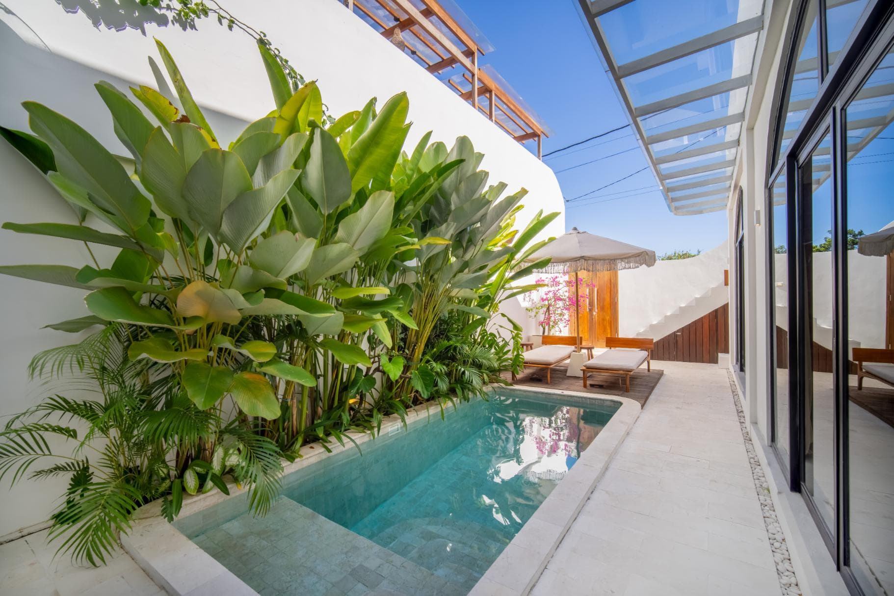Mireva in Balangan – Tropical 2BR Villa with Rooftop Lounge (1/16)