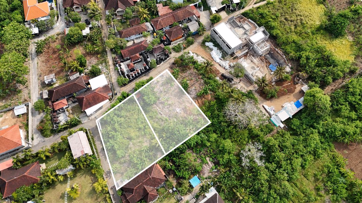 Isana Land - Terrain en bail avec vue sur l'océan à Nusa Lembongan (1/3)