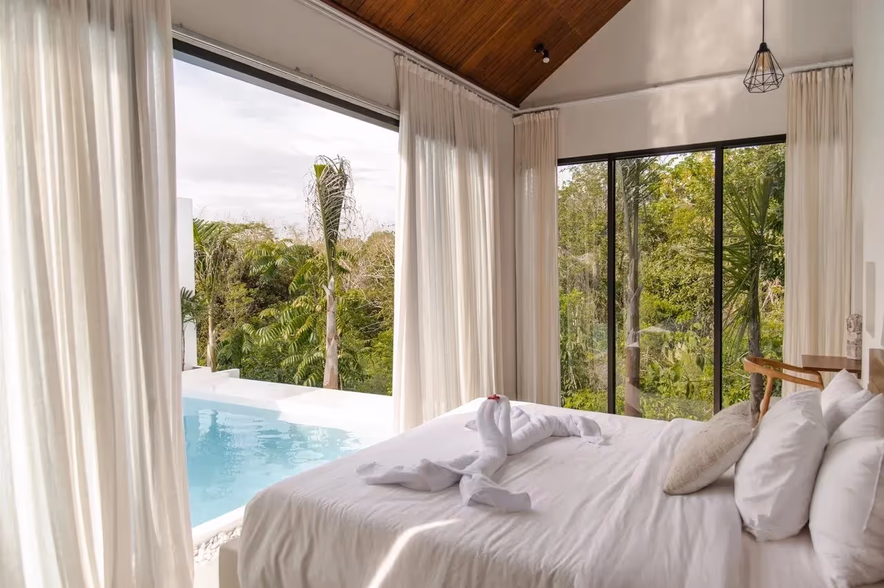 Arina Villa - Modern Tropical 2BDR Leasehold Villa with Pool and Jungle Views in Uluwatu (1/8)