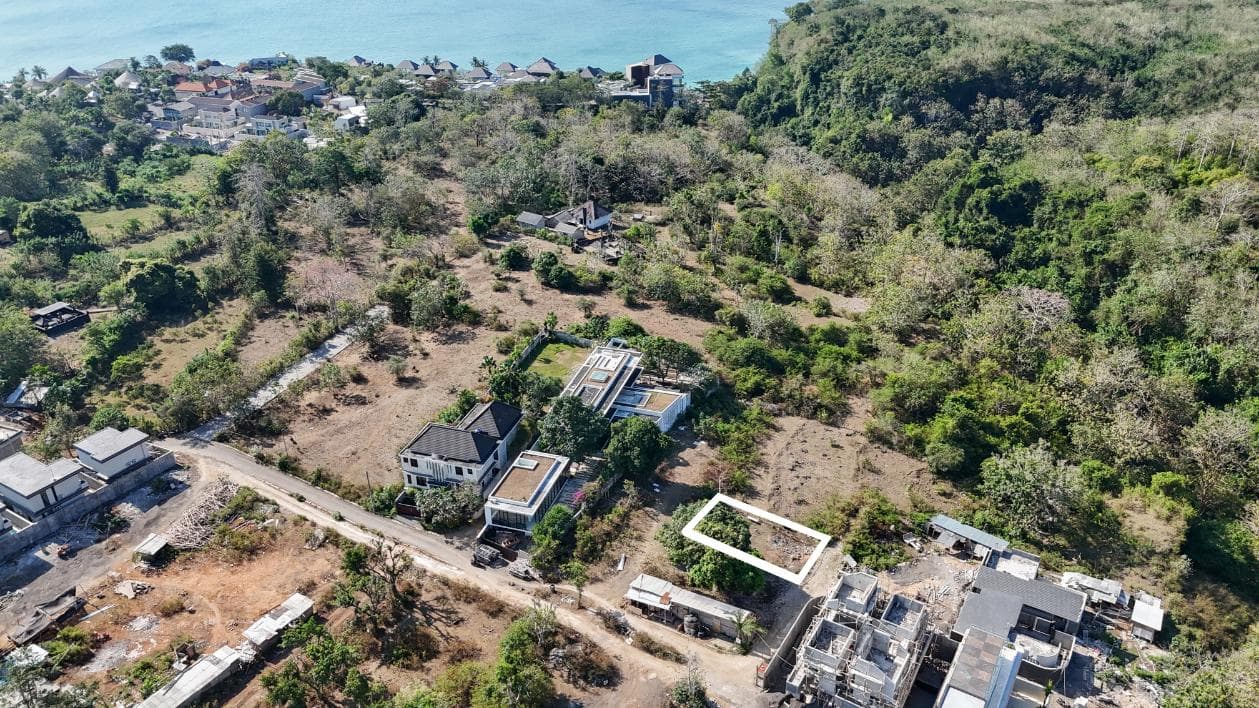 Solterra Land – Terrain de 1,92 are en leasehold avec vue sur l'océan (1/5)