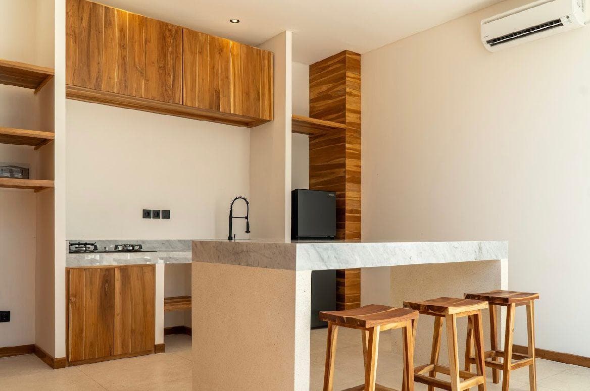 Villa Fiori – Modern 1BR Villa with Pool & Loft Bedroom (1/9)