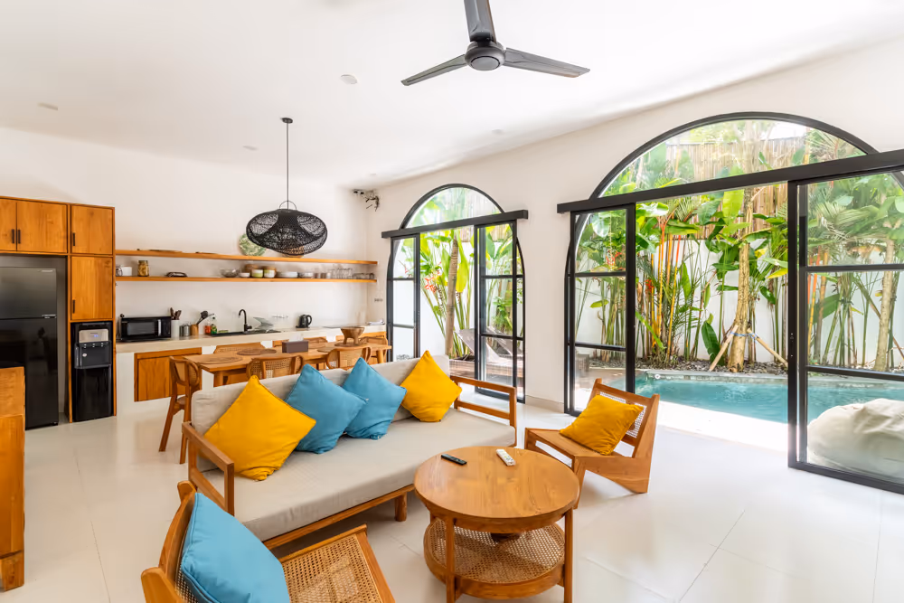 Casaya in Padonan – Freehold 3BR Villa with Private Pool (1/8)
