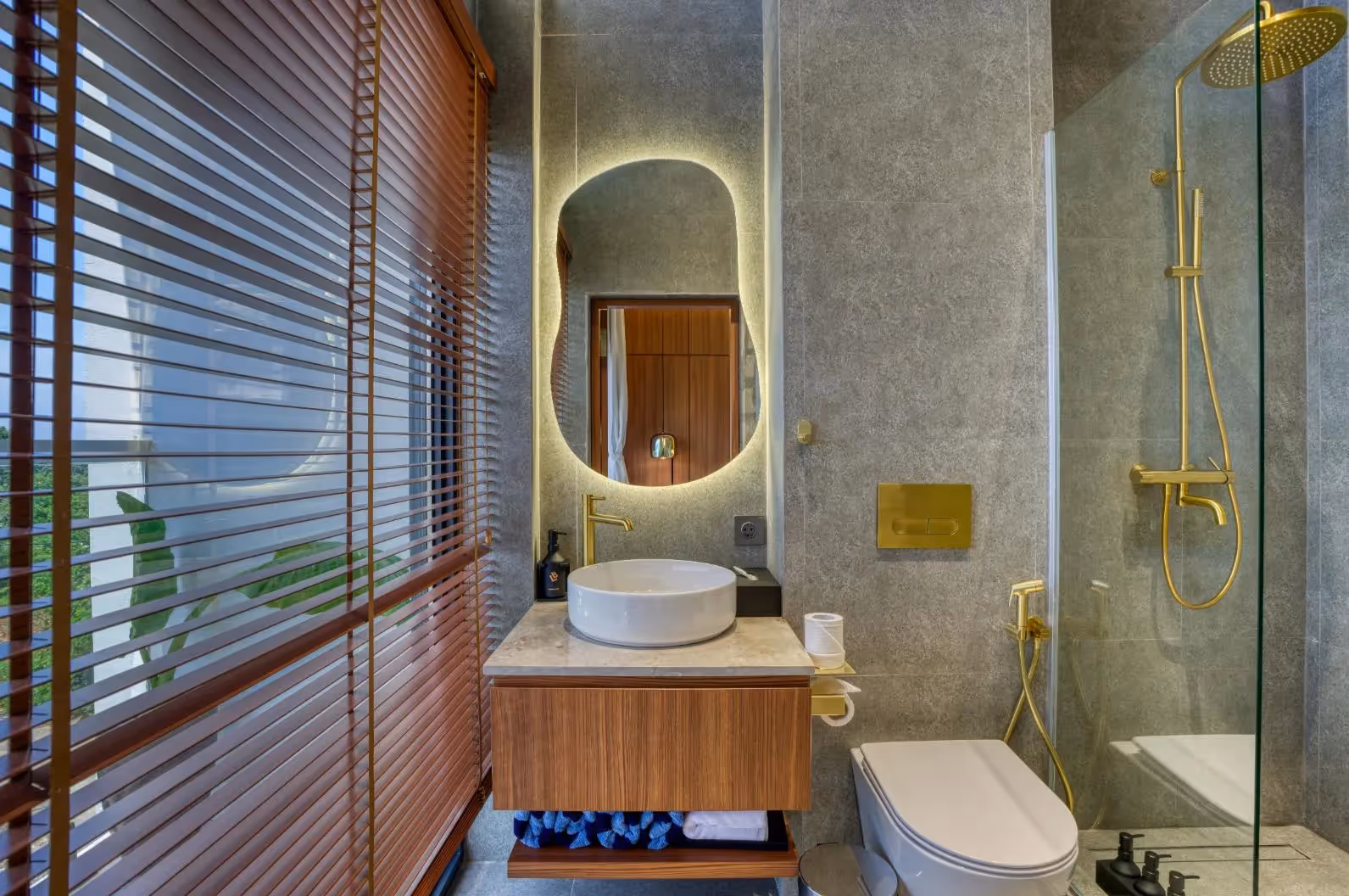 Villa Aruna – Fully Furnished 2BR Retreat with Pool & Stylish Interiors (1/9)