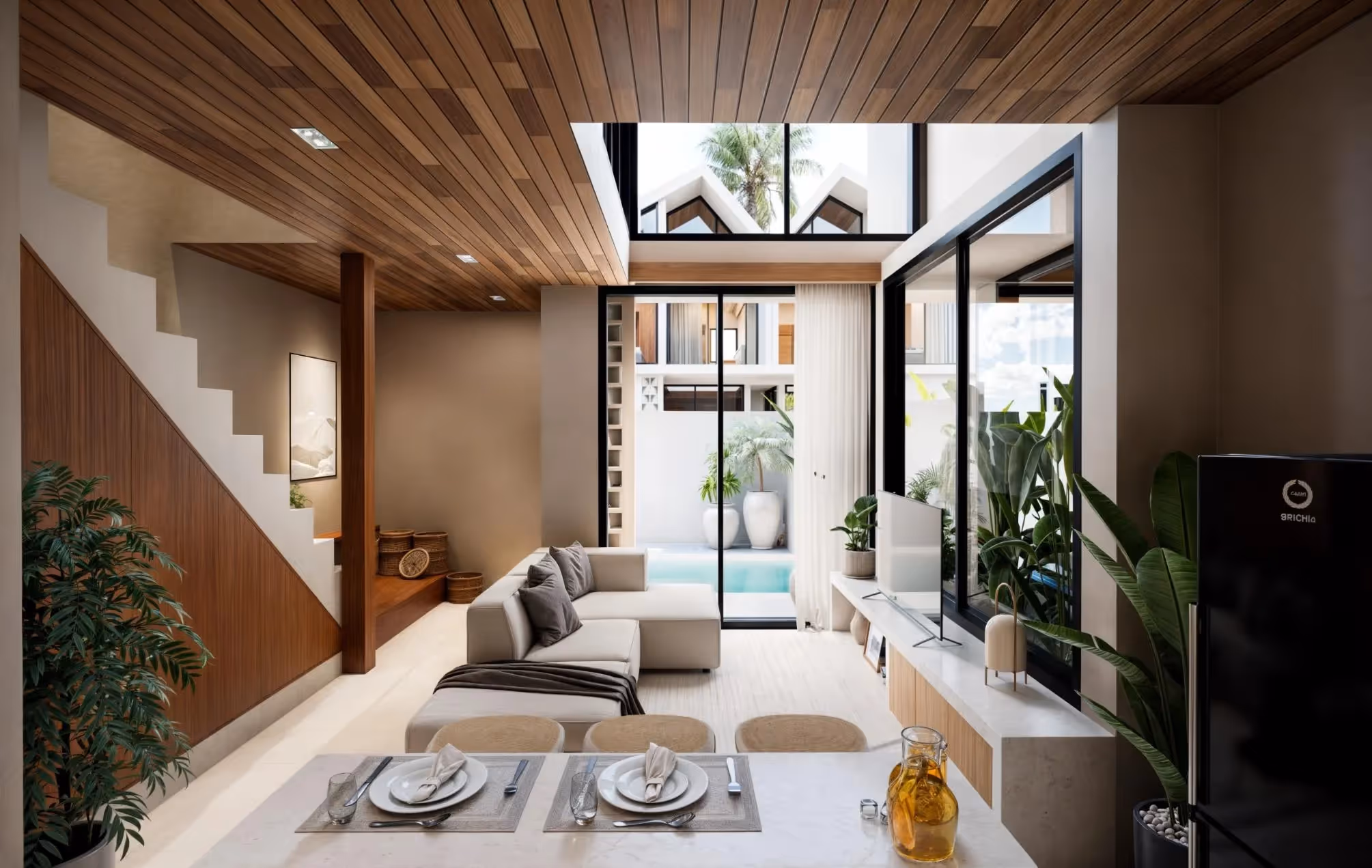 Villa Sunny – Modern 2BDR Villa with Private Pool (1/5)