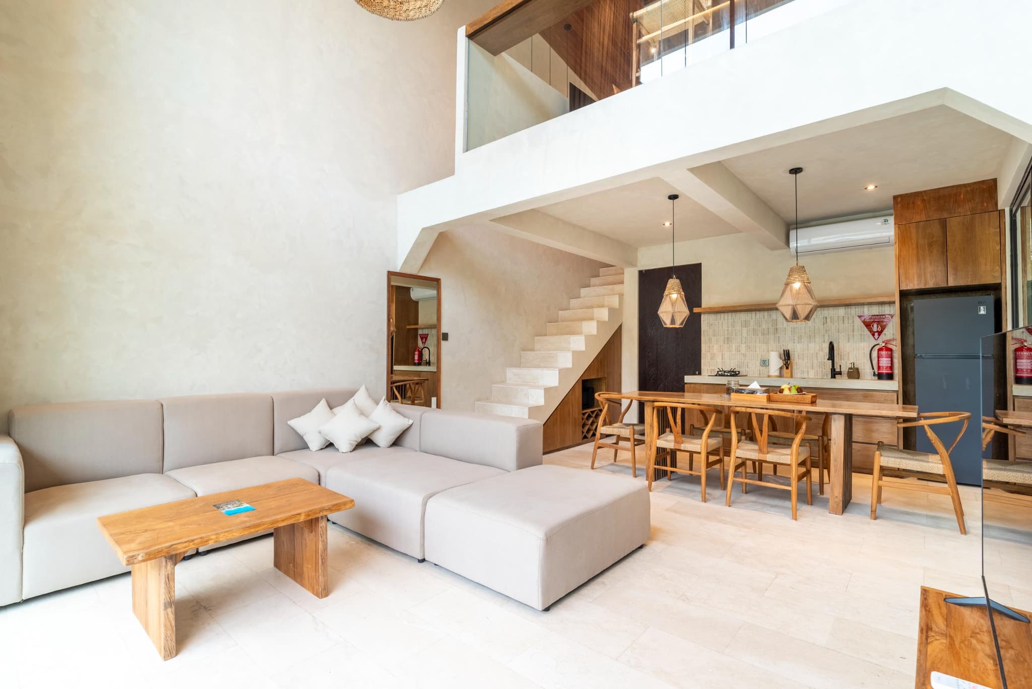 Elvara in Balangan – Modern 1BR Villa with Private Pool (1/10)