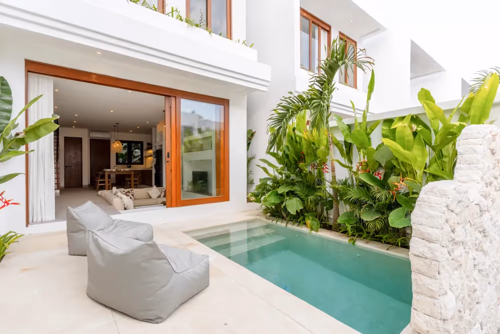 Kalma di Balangan – Vila Leasehold 2 Kamar Tidur dengan Sunken Lounge & Kolam Renang — foto 1