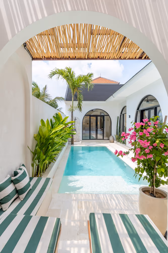 Maison Arta in Ungasan – Elegant 2BR Villa with Private Pool & Mediterranean Design (1/16)