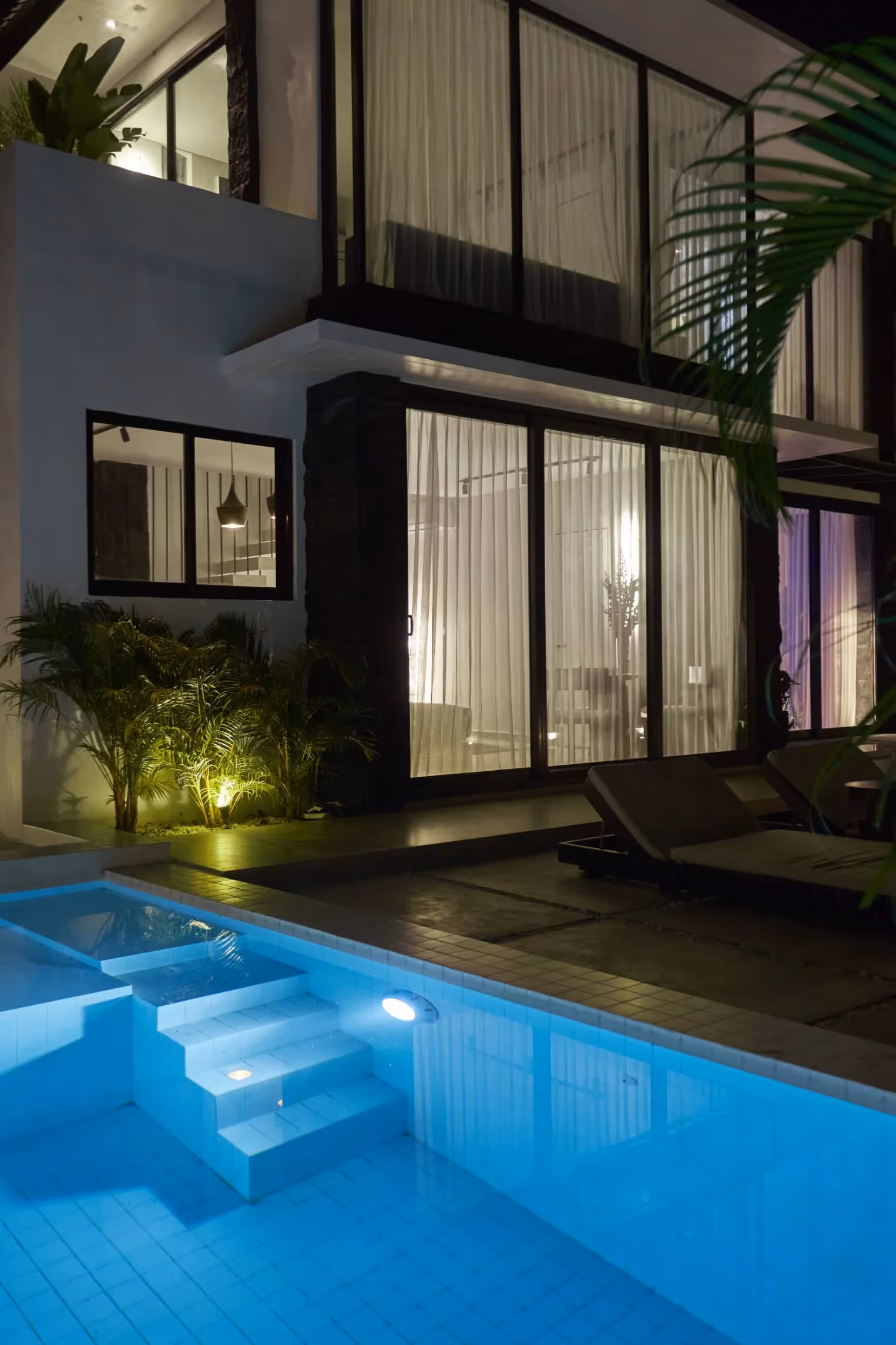 Villa Eloria – Villa Leasehold Modern 2 Kamar Tidur dengan Pemandangan Hutan & Kolam Renang Pribadi — foto 1
