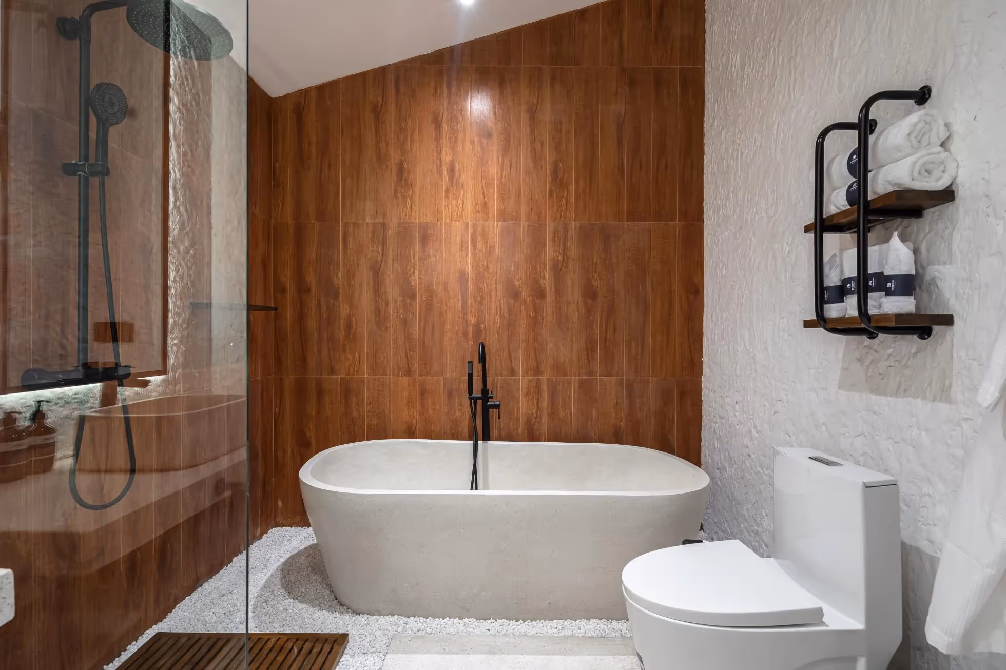 Villa Twilight – Modern Tropical 2BR Leasehold Villa with Private Pool (1/10)