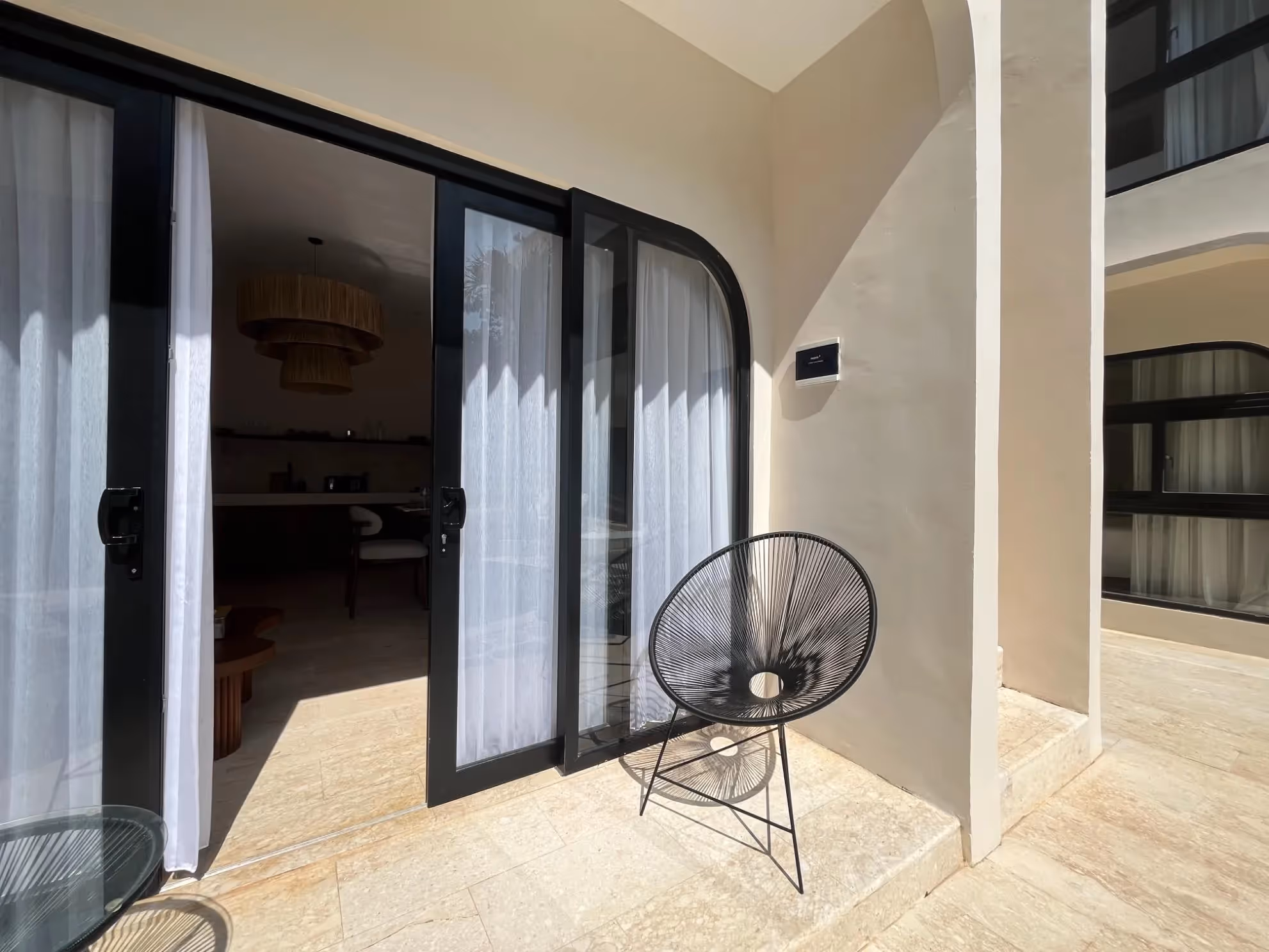 Solmera at Bingin – Fully Furnished 1BR with Shared Pool (1/10)