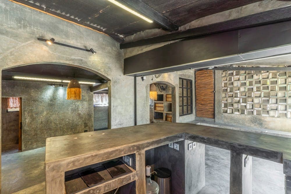 Morven Shop – Turnkey Commercial Space in Balangan (1/8)