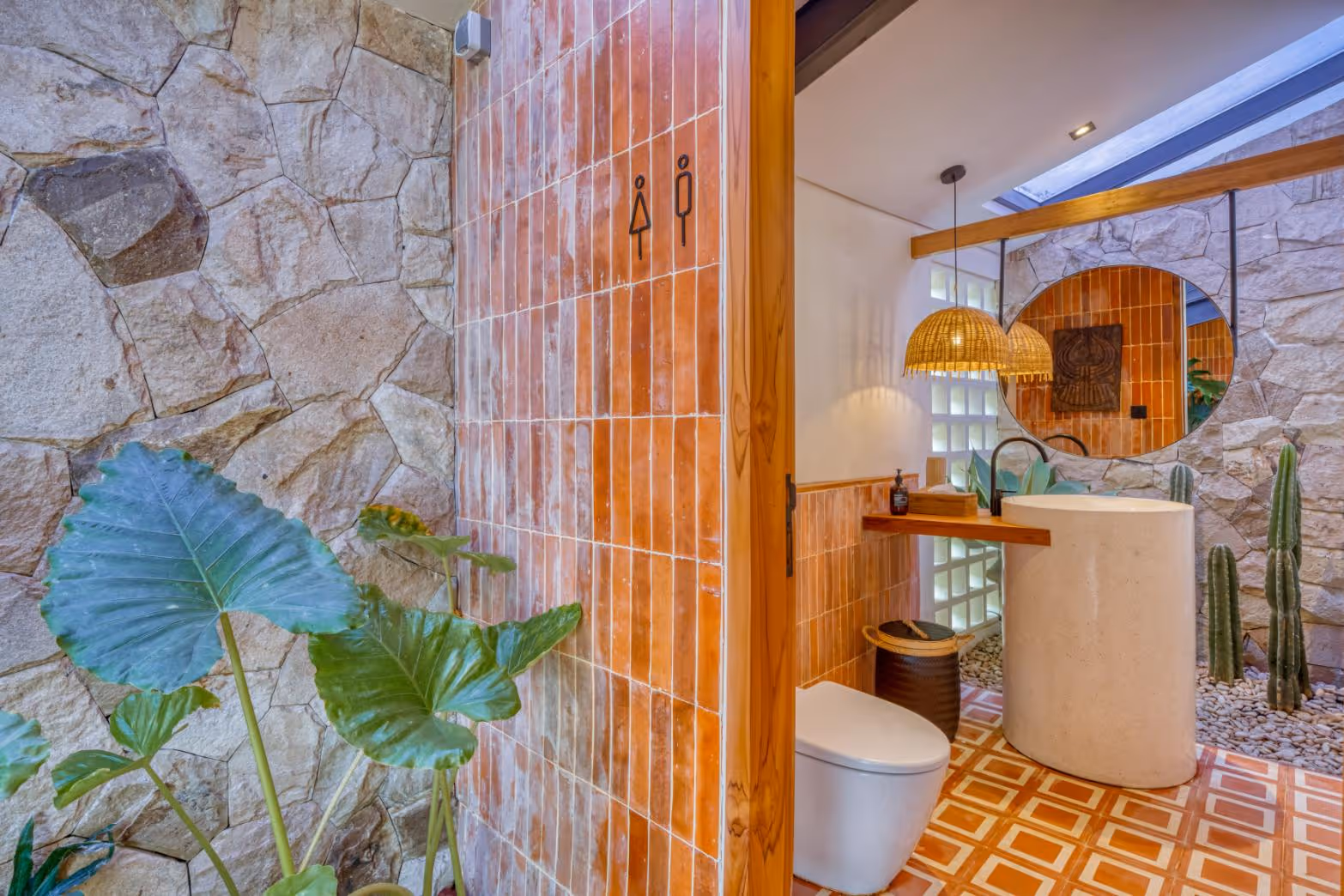 Masari Lofts Uluwatu – 11 Unit Investment Complex with Private Pools & Restaurant (1/13)