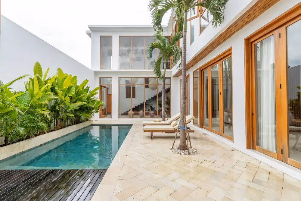 Casa Nilo – Vila Leasehold Tropis 3 Kamar Tidur dengan Kolam Renang Pribadi — foto 1