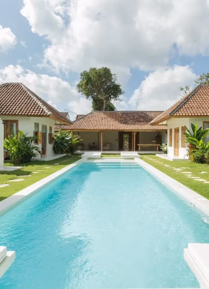 Hanae in Bingin – Boutique 5-6BDR Leasehold Hotel with Tropical Pool & Garden (1/9)