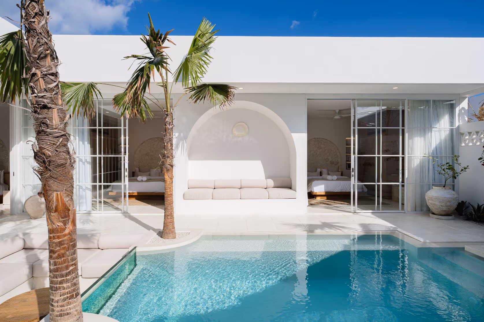 Villa Zakia – Villa 3 Chambres avec Cour et Piscine Privée (1/11)