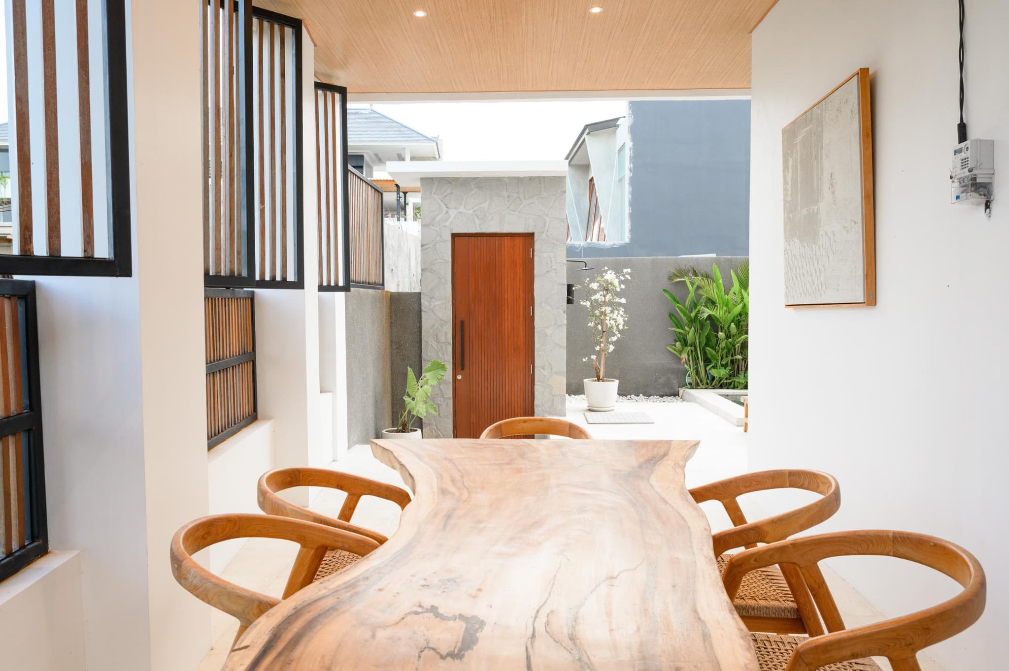 Damora Villa in Babakan – 2BR Ready Villa with Private Pool Near Canggu Beach (1/13)