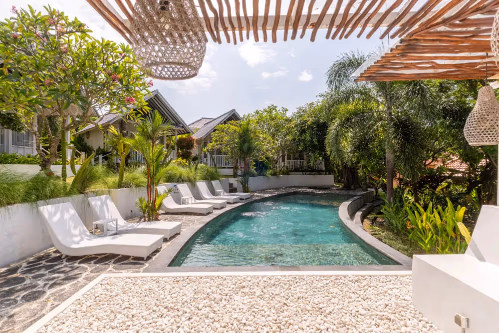 Resort Moonlight – Resort in Bingin 6 bungalows with shared pool — photo 1