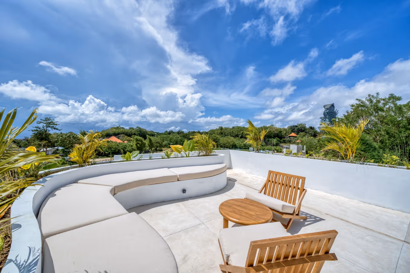 Sanna in Balangan – Private Pool & Fully Furnished 1BDR in Balangan (1/10)