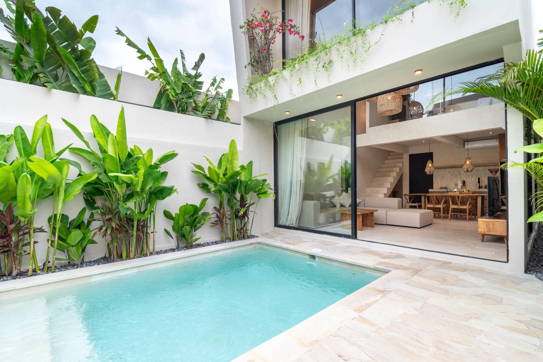 Elvara in Balangan – Freehold 3-Villa Investment Opportunity (1/8)