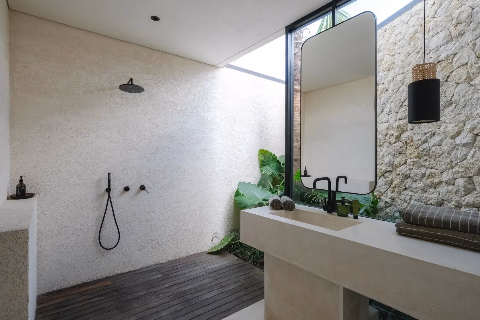 Numa Villa - Freehold 3BR with Lush Jungle Views & Private Pool (1/8)