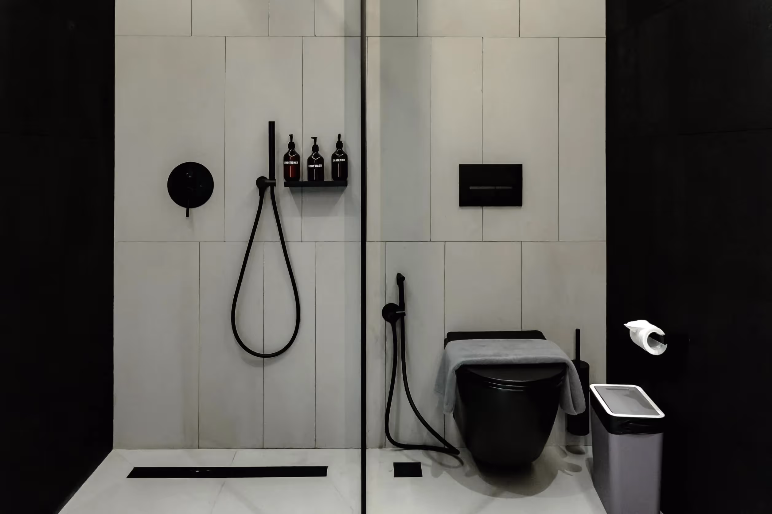 Calyx in Babakan – Modern 2BR Leasehold Townhouse with Private Pool (1/10)
