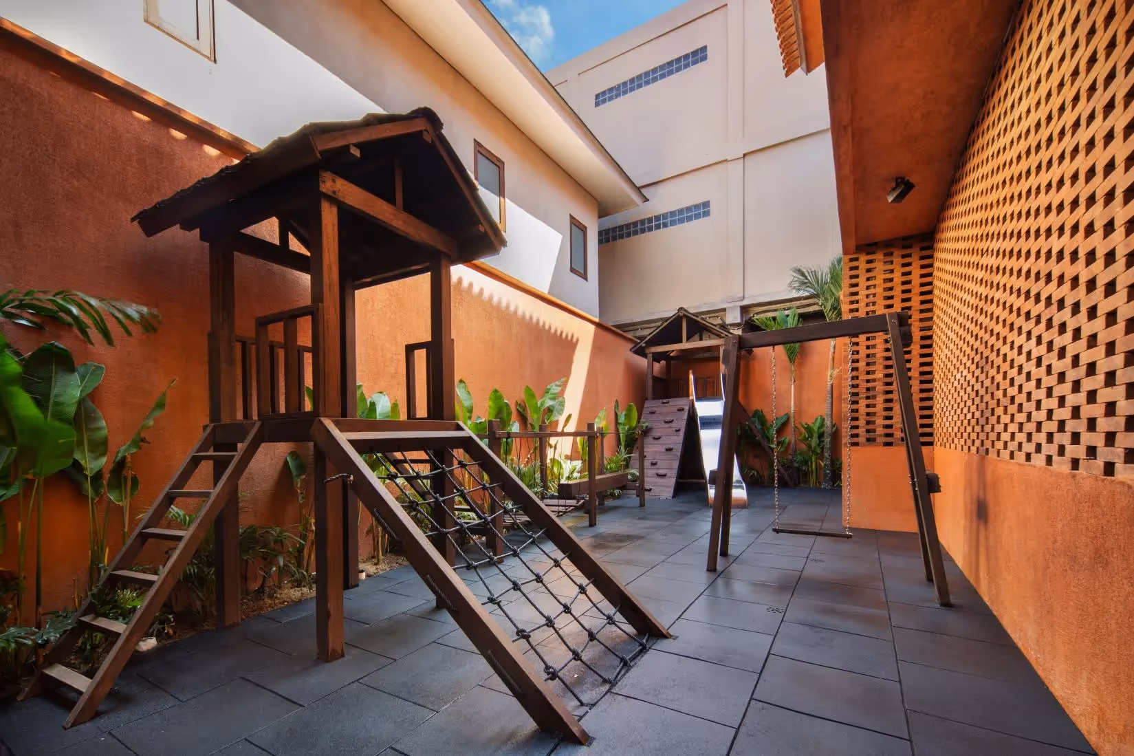 Amuri Residence - 1BDR Fully Furnished Apartment with Shared Pool (1/7)