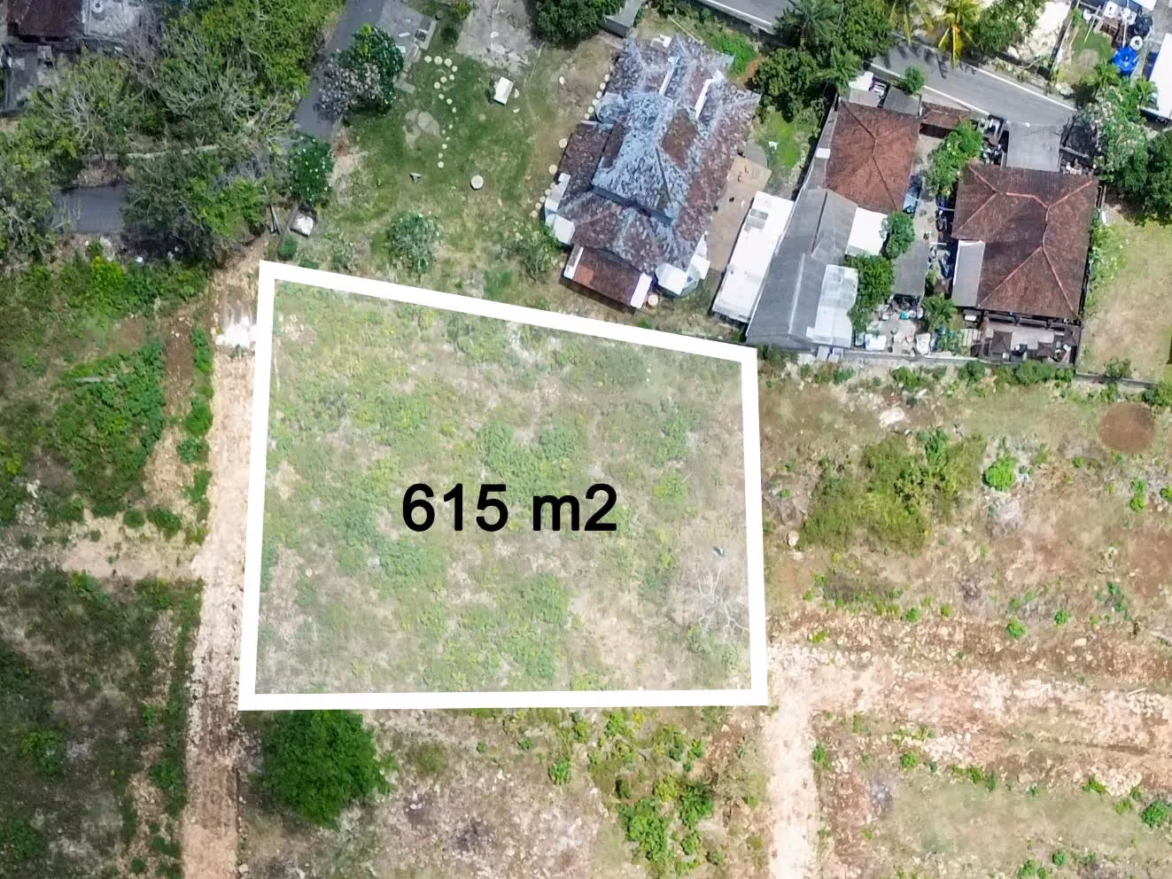 Mirai Land – Terrain en bail de 615 m² avec vues sur l'océan et routes d'accès — photo 1