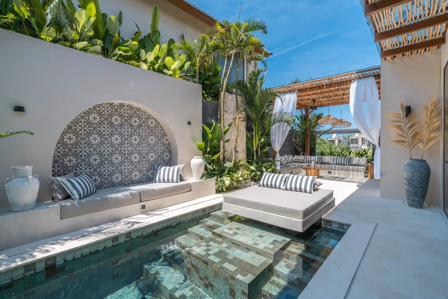 Amara in Pererenan - Elegant 2BR Leasehold Villa with Office and Pool Near Pererenan Beach (1/9)