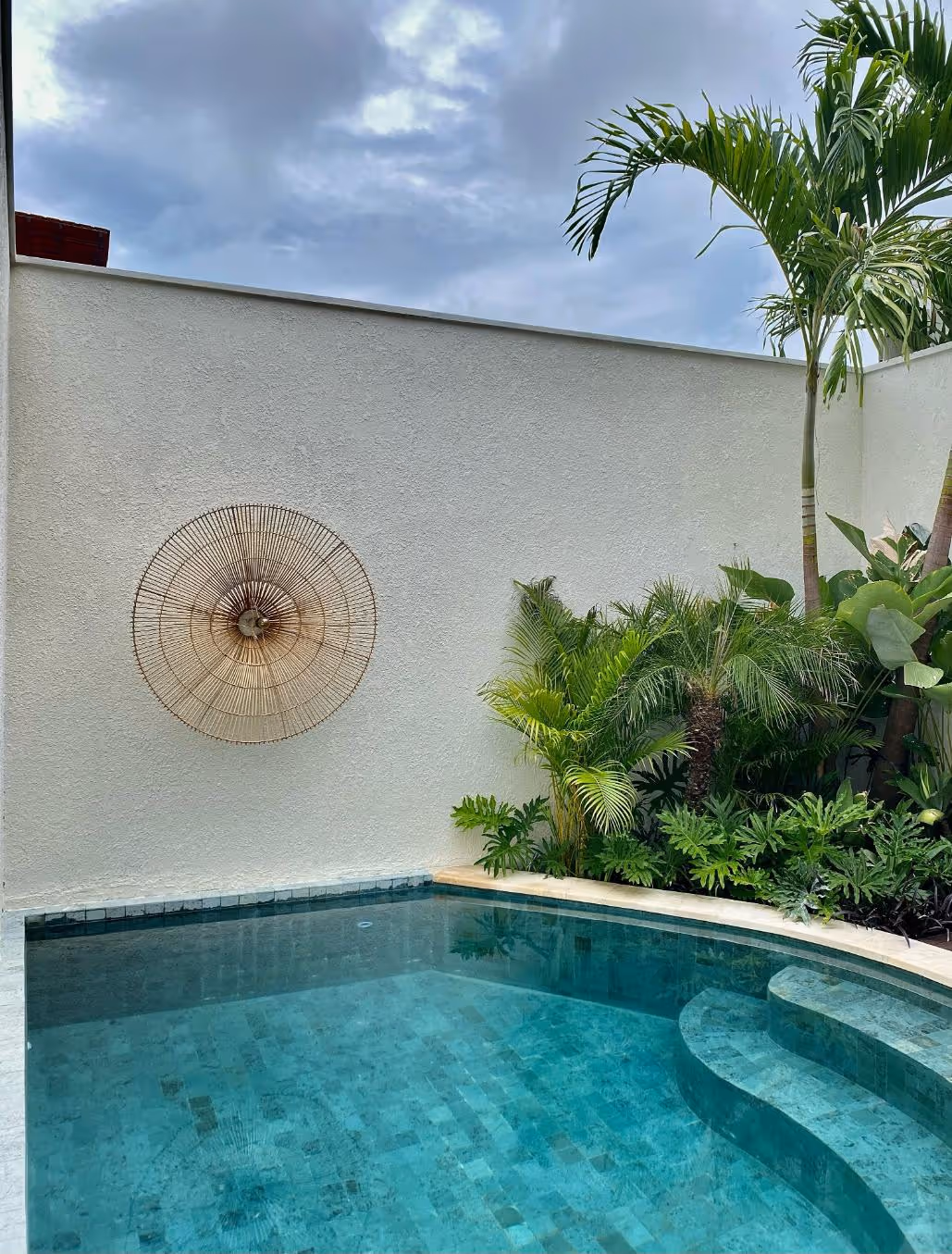 Villa Nura – Modern 2BR Leasehold Villa with Pool & Private Parking in Ungasan (1/8)
