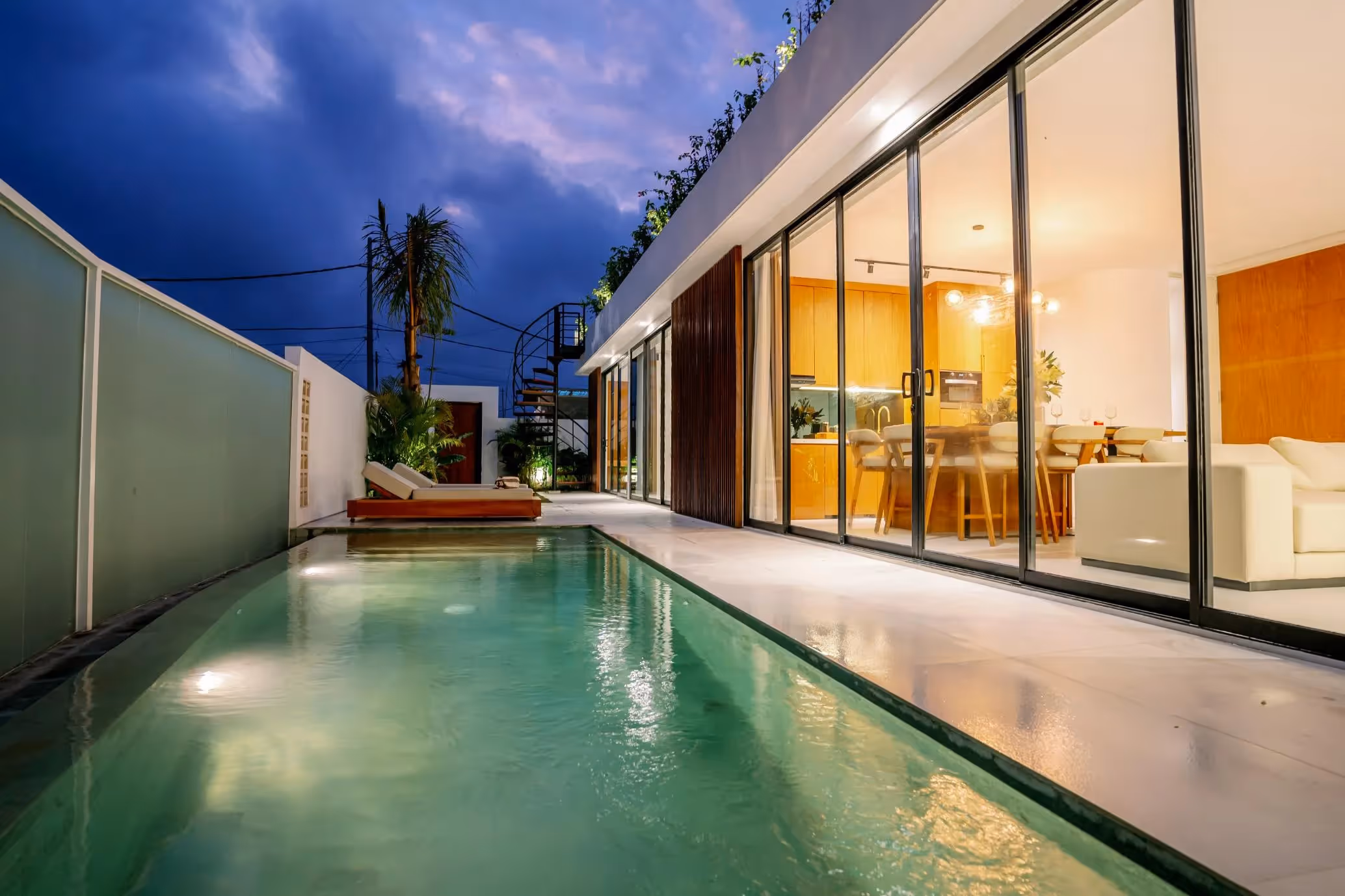 Luxor in Pererenan – Contemporary 3BDR Leasehold Villa with Private Pool (1/11)