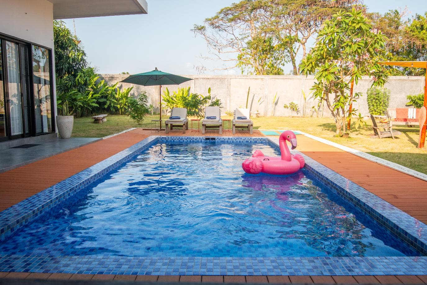Cascalo Uluwatu – Villa 4 chambres à quelques pas des Surf Villas avec jardin spacieux (1/20)