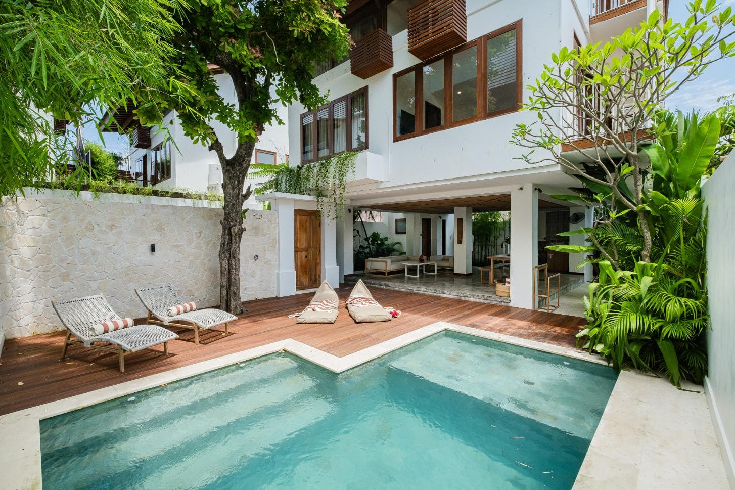Trevana Bingin – Contemporary 3BR Villa with Private Pool & 23 Year Leasehold — photo 1