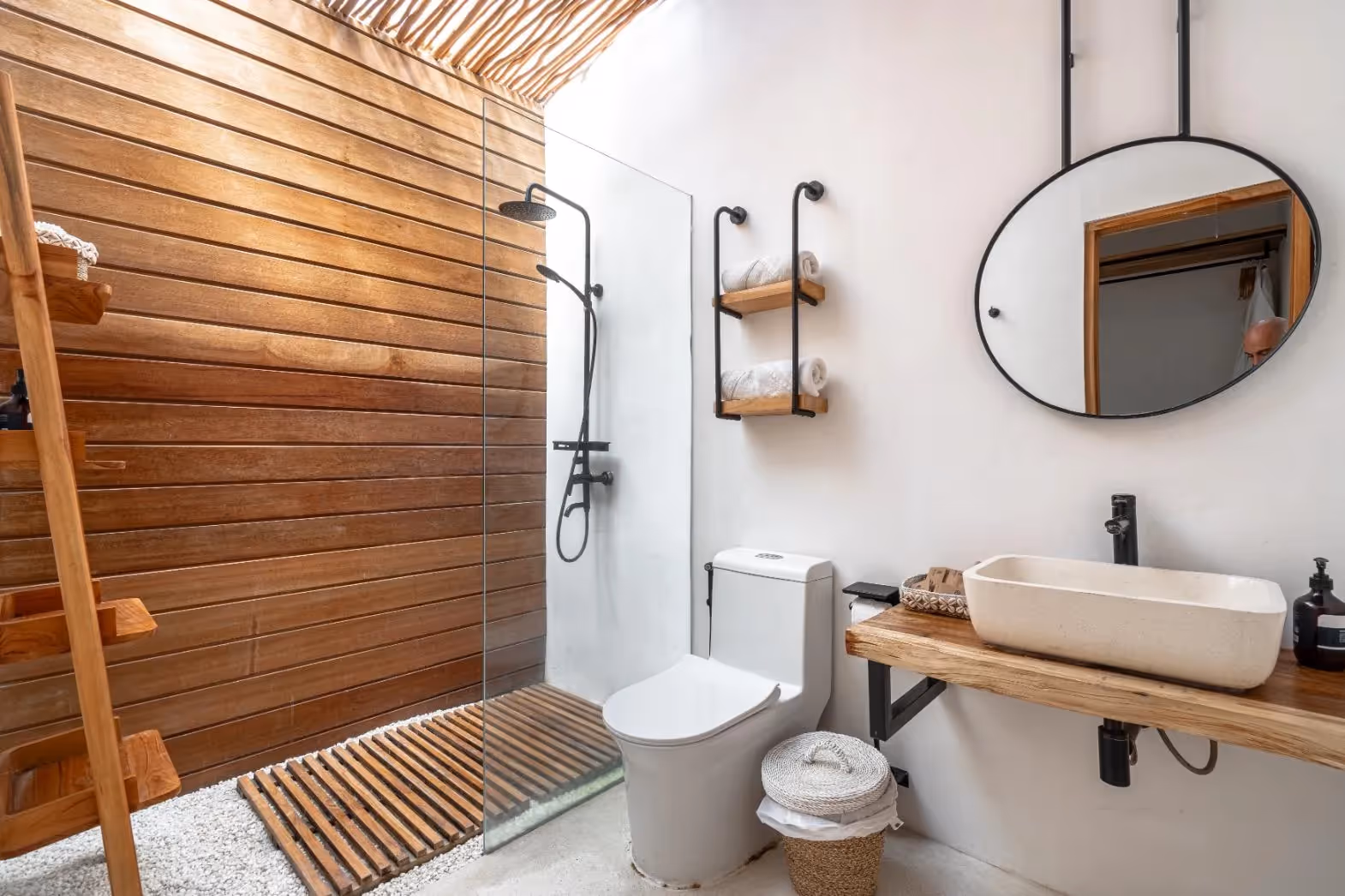 Villa Forestia - Fully Furnished 2BR Jungle Villa with Private Poo in Ubud (1/12)
