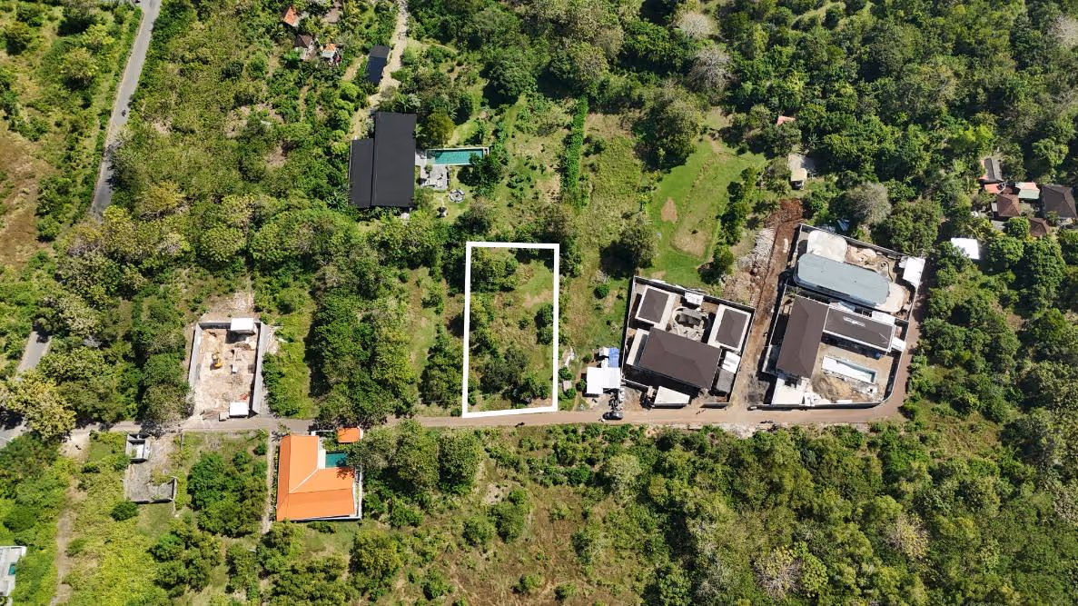 Kula Grove – 10 Are Leasehold Land in Serene Hillside of Kutuh (1/5)