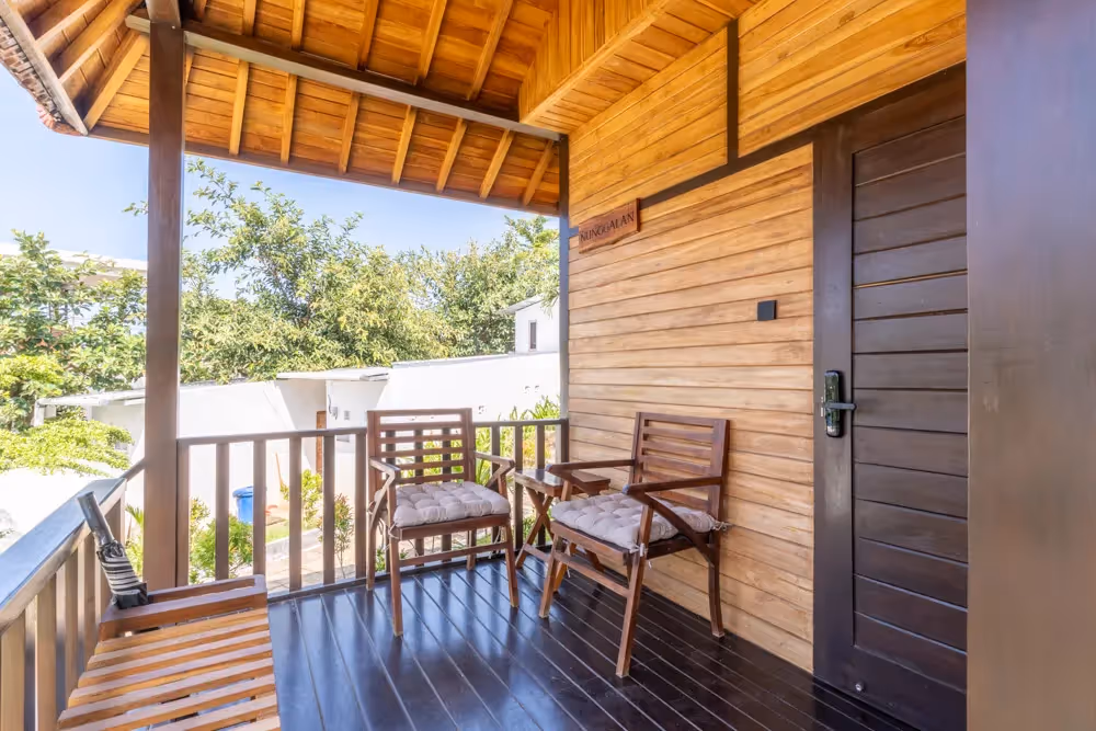 Resort Moonlight – Resort in Bingin 6 bungalows with shared pool (1/9)