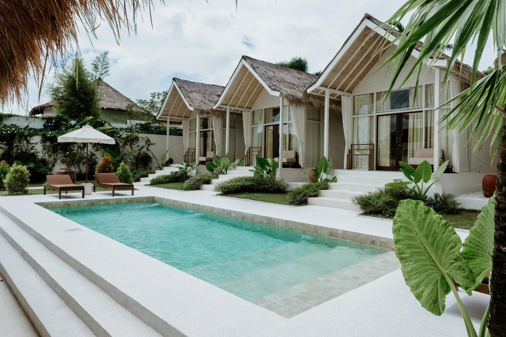 Aruma Stay – Hôtel Boutique Joglo avec Piscine Commune & Cour Tropicale — photo 1