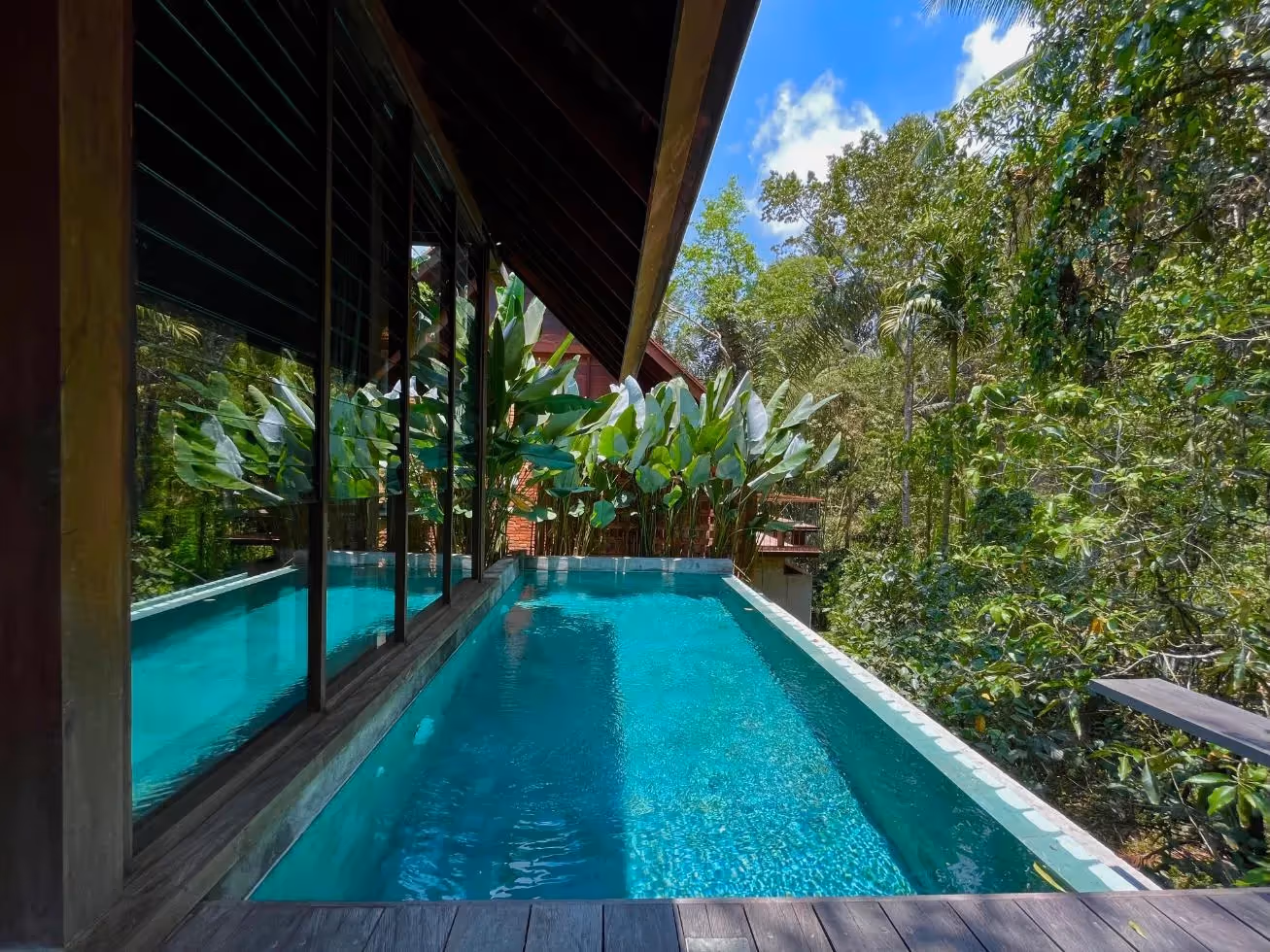 Villa Jolie – Freehold 1BR Jungle Villa in Ubud with Spa Bathroom & Garden in Ubud (1/8)