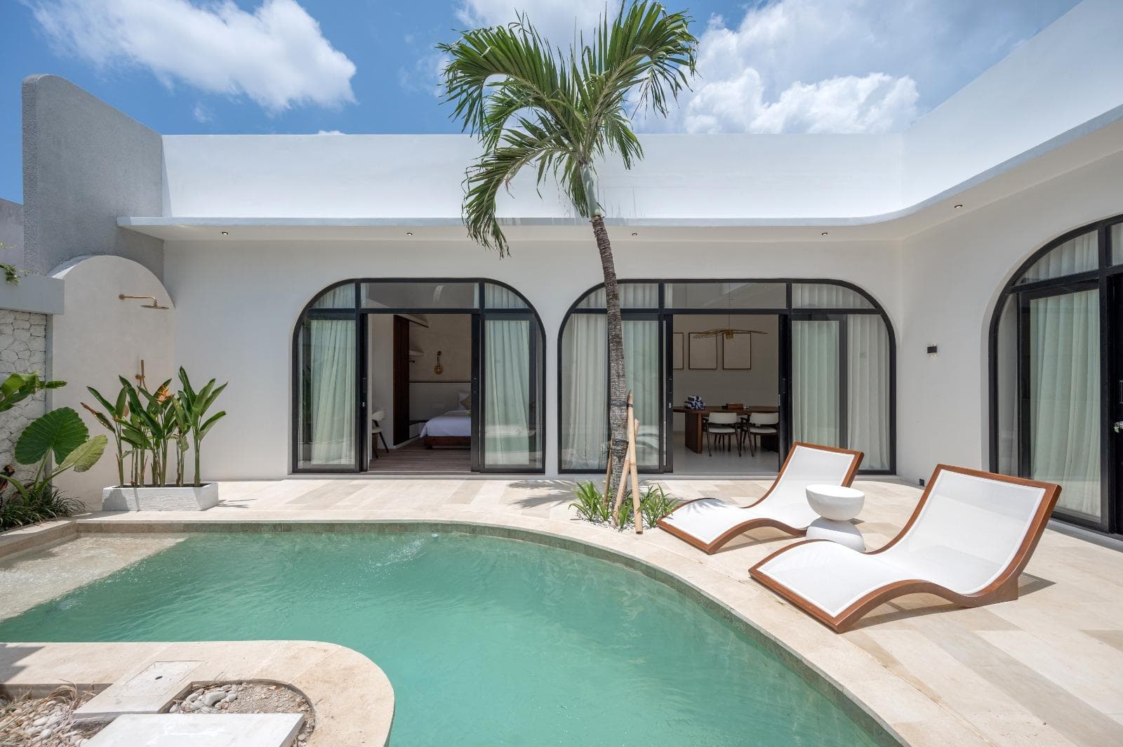 Paleya Villas Bingin – Vila Tropis Modern 2 Kamar Tidur dengan Kolam Renang Pribadi — foto 1